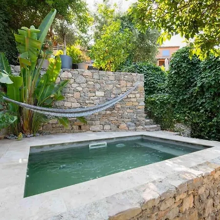 Golfe De St Tropez 3 Pieces Jardin Piscine Privee Apartament Sainte-Maxime